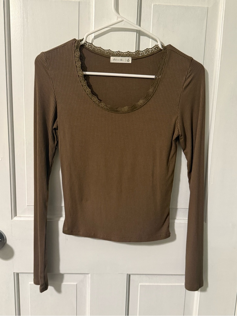 Ribbed Lace-Trim Long-Sleeve Top — Brown